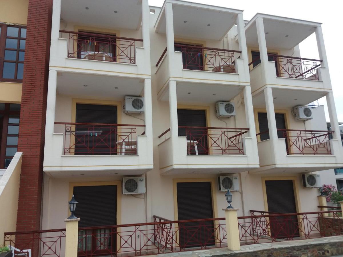 Hotel Kosmas Sarti Exterior foto