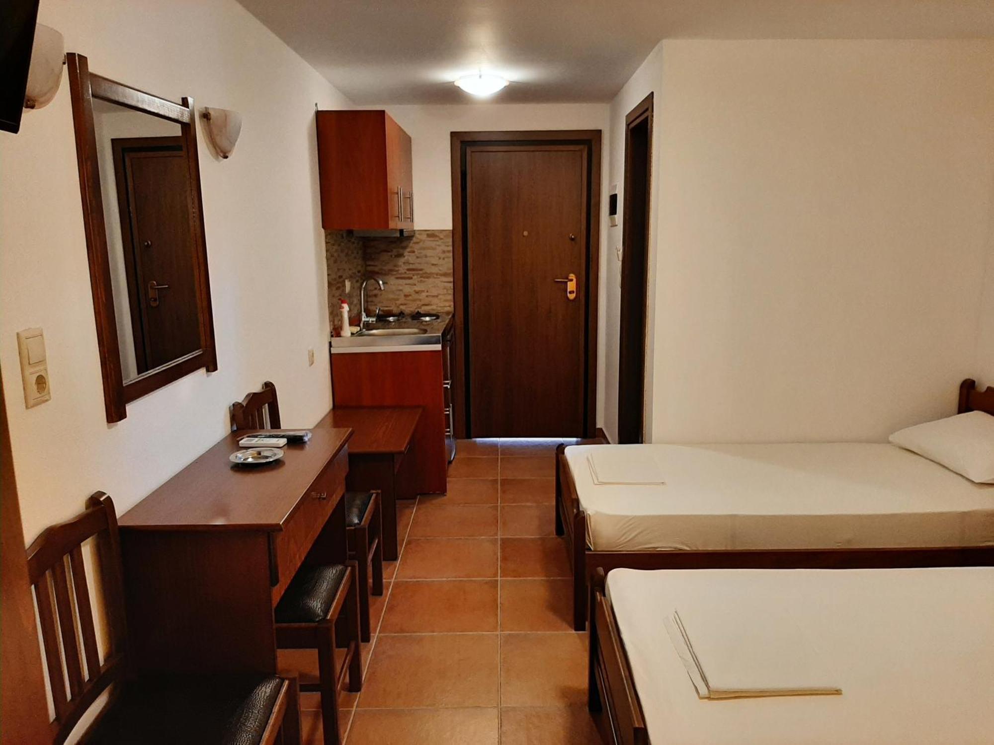 Hotel Kosmas Sarti Habitación foto