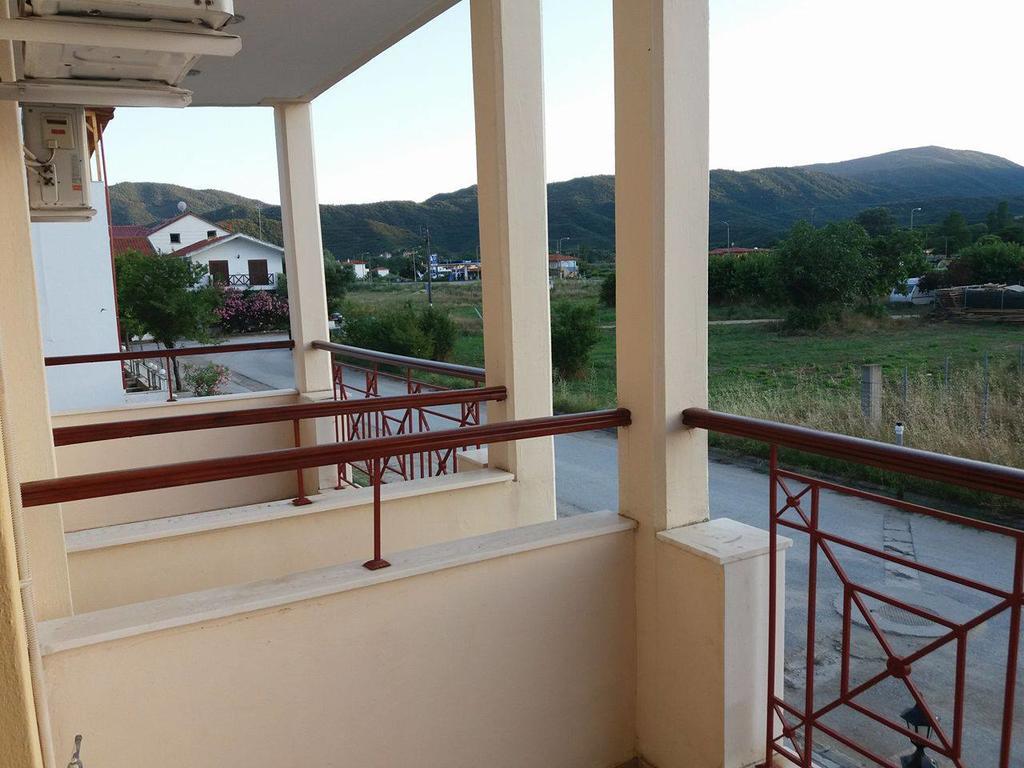 Hotel Kosmas Sarti Exterior foto